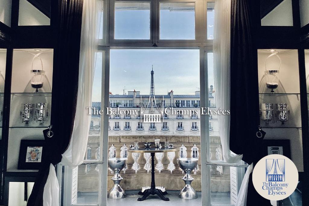 Apartmán The Balcony Avenue Champs-Elysees Paříž Exteriér fotografie